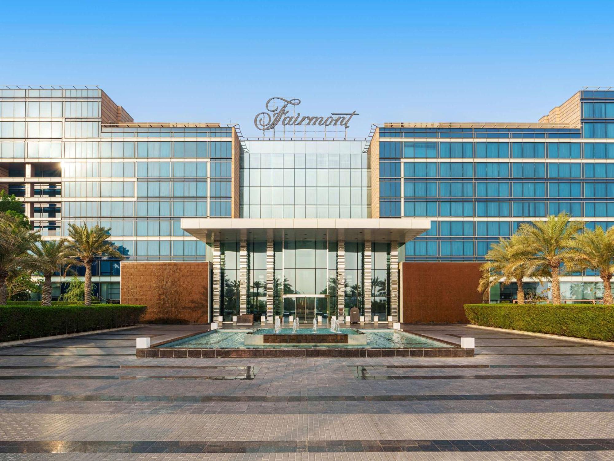 Fairmont Bab Al Bahr Hotel Абу Даби Екстериор снимка Fairmont Ajman